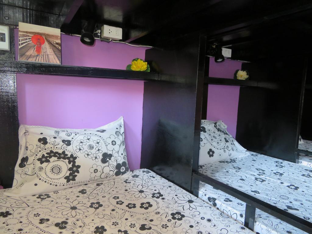 Same Same Guesthouse, Bar & Restaurant (Adults Only) Haad Rin Eksteriør bilde