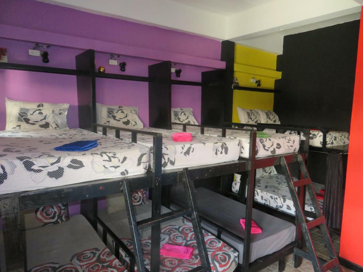 Same Same Guesthouse, Bar & Restaurant (Adults Only) Haad Rin Eksteriør bilde