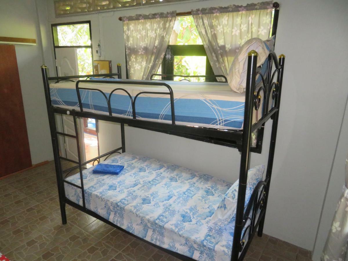 Same Same Guesthouse, Bar & Restaurant (Adults Only) Haad Rin Eksteriør bilde
