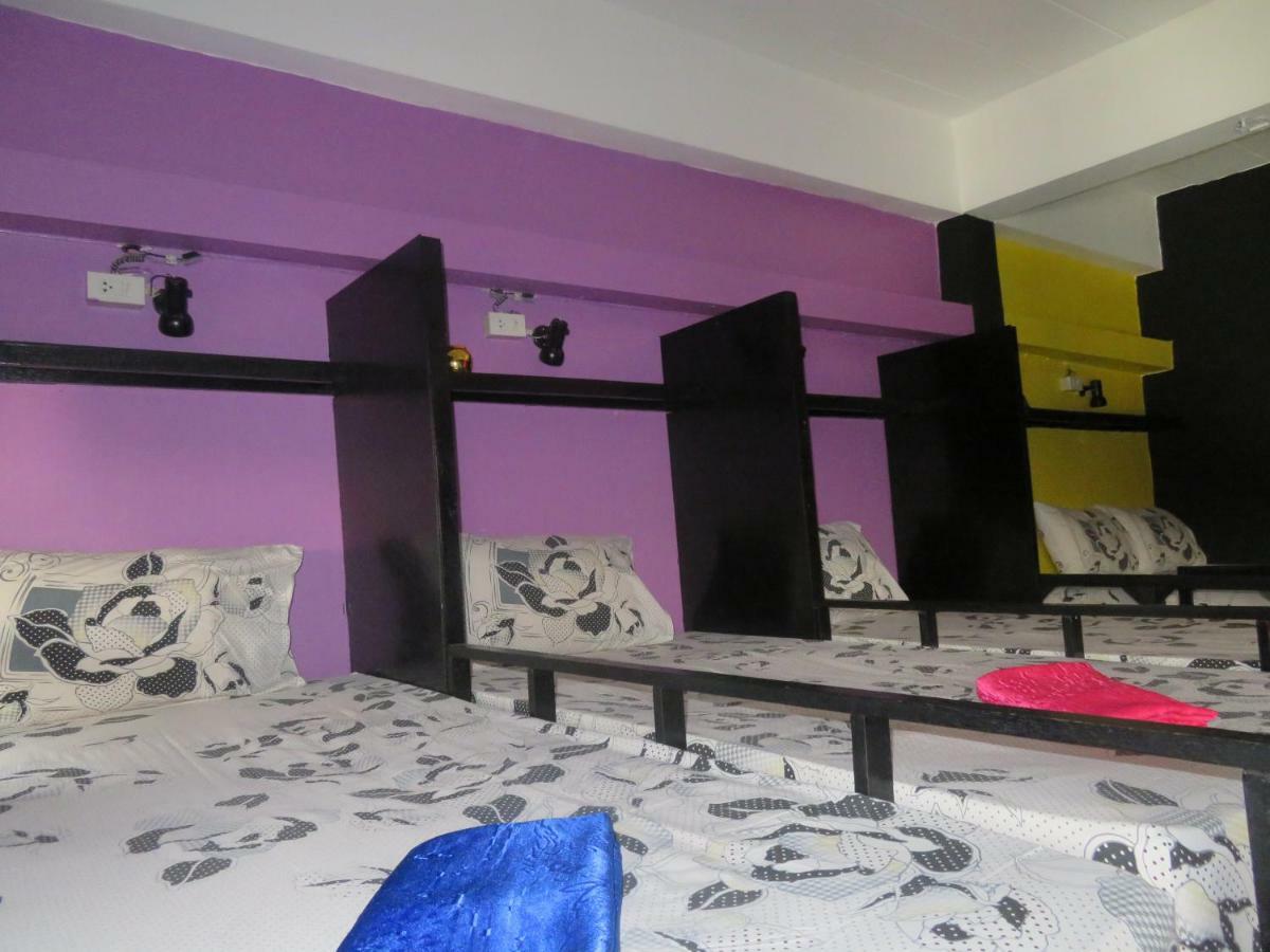 Same Same Guesthouse, Bar & Restaurant (Adults Only) Haad Rin Eksteriør bilde