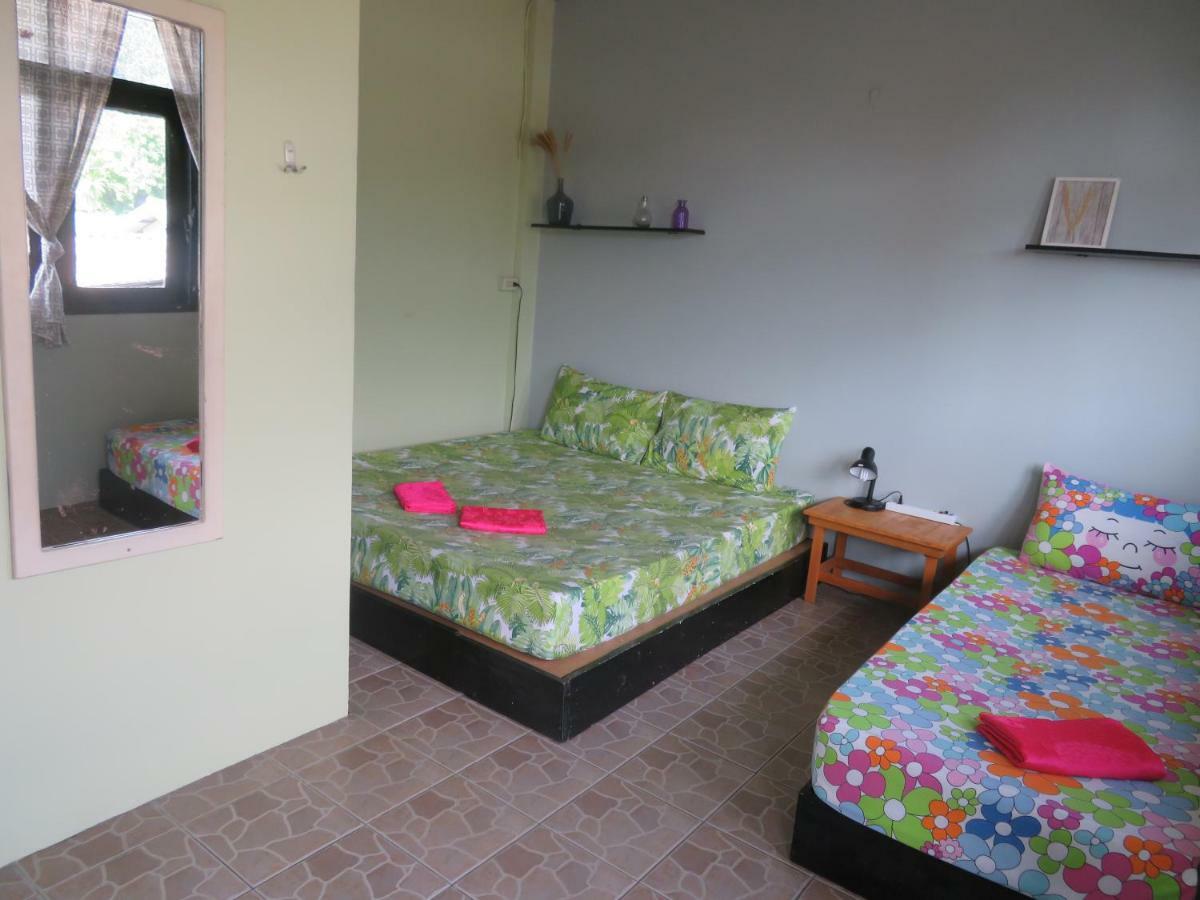 Same Same Guesthouse, Bar & Restaurant (Adults Only) Haad Rin Eksteriør bilde